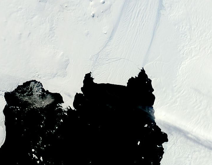 Pine_Island_Glacier.2013049.terra.250m