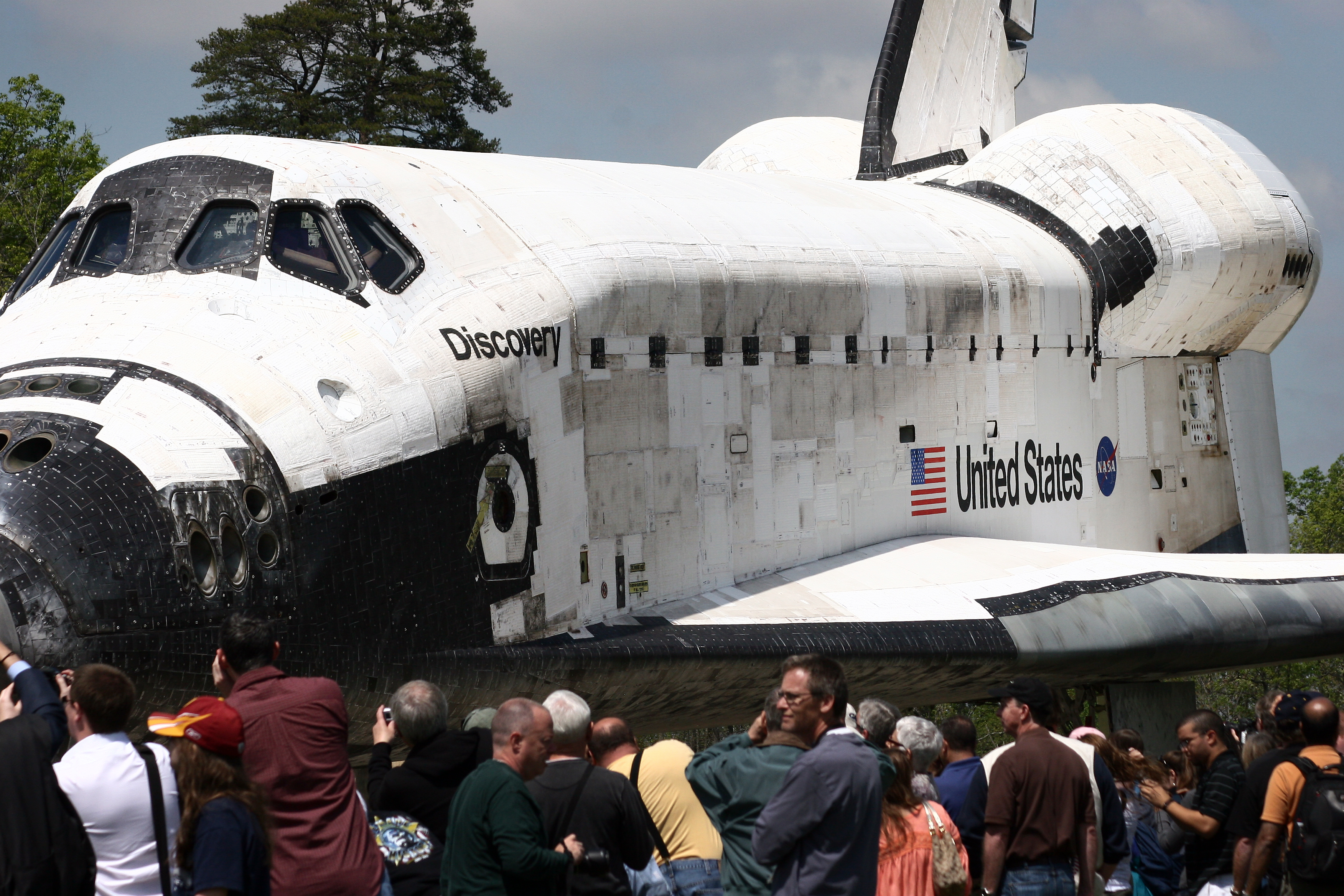 Sadness, frustration, and ultimately admiration surround space shuttle Discovery's welcome to ...