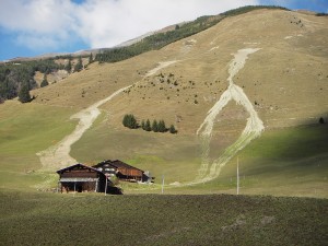 New research finds that it’s not just the amount of rain that falls on a hillside, but the pattern of rainfall that matters when trying to determine how likely a slope is to give way. This new information could improve forecasts of shallow landslides.  Credit: Christian Rickli