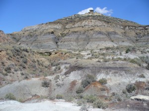 The Hell Creek Formation in Eastern Montana was an ancient river and floodplain. Now, scientists are using its pristine formations to provide a more accurate timeline of the events surrounding the extinction of the dinosaurs. Credit:Courtney Sprain