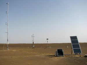 The solar-powered instruments allowed the researchers to understand the role of the atmospheric electric field in the dust lifting process. Credit: Francesca Esposito.
