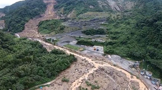 Fukaminato River landslide