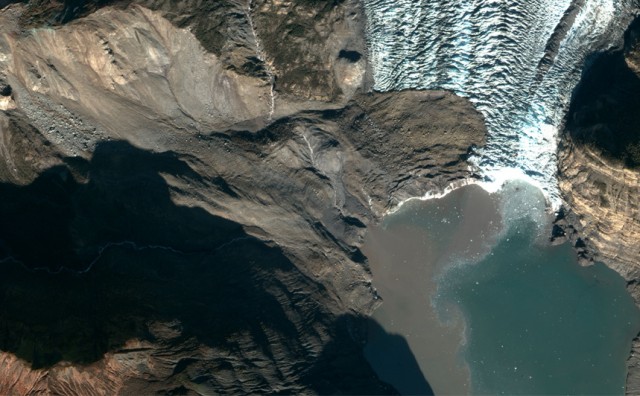Tyndall Glacier landslide