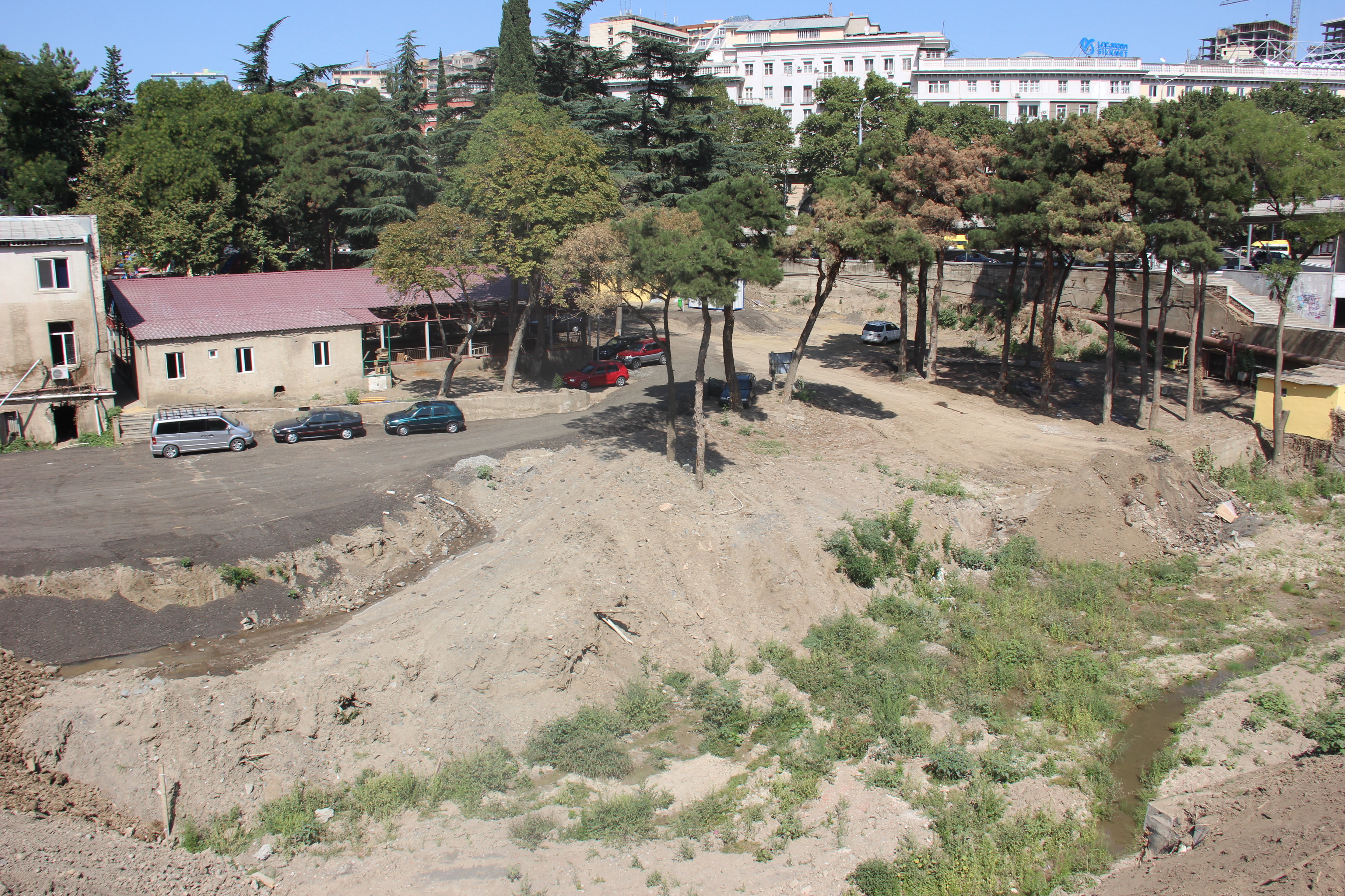 Tbilisi zoo landslide and flood disaster