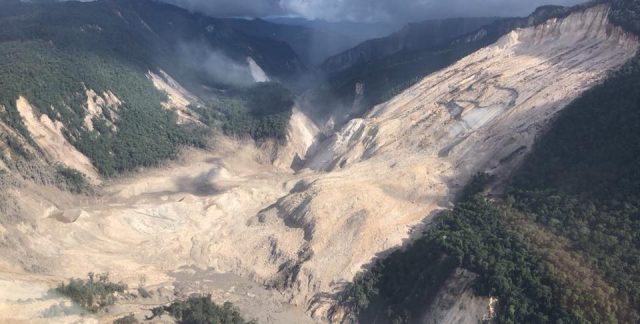 Papua New Guines landslide crisis