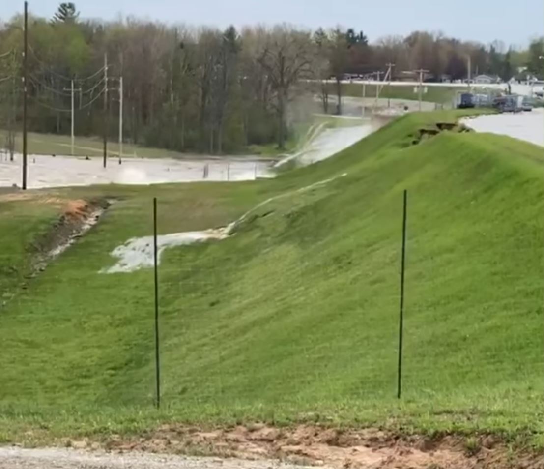 Edenville Dam failure