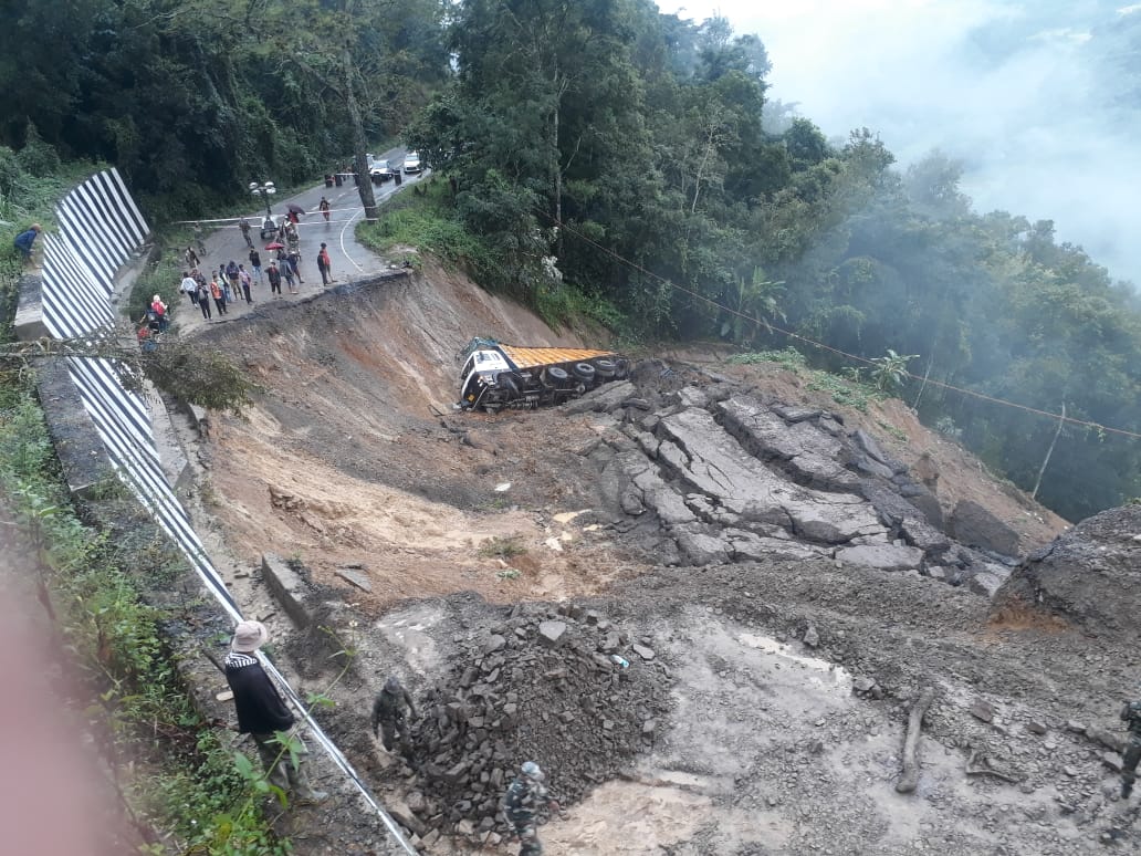 India road landslide