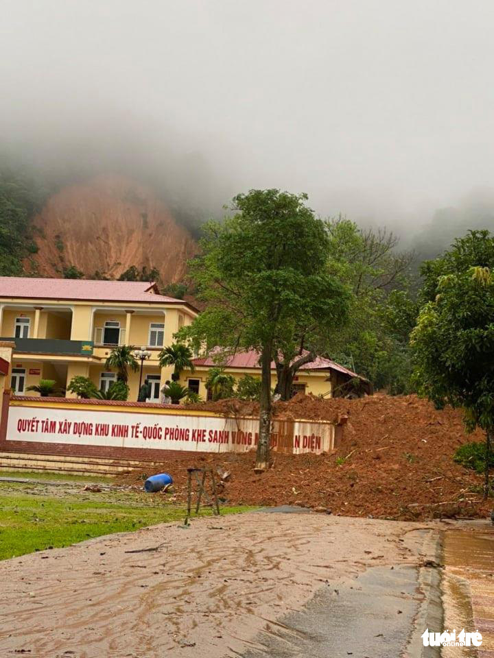 Huong Phung landslide