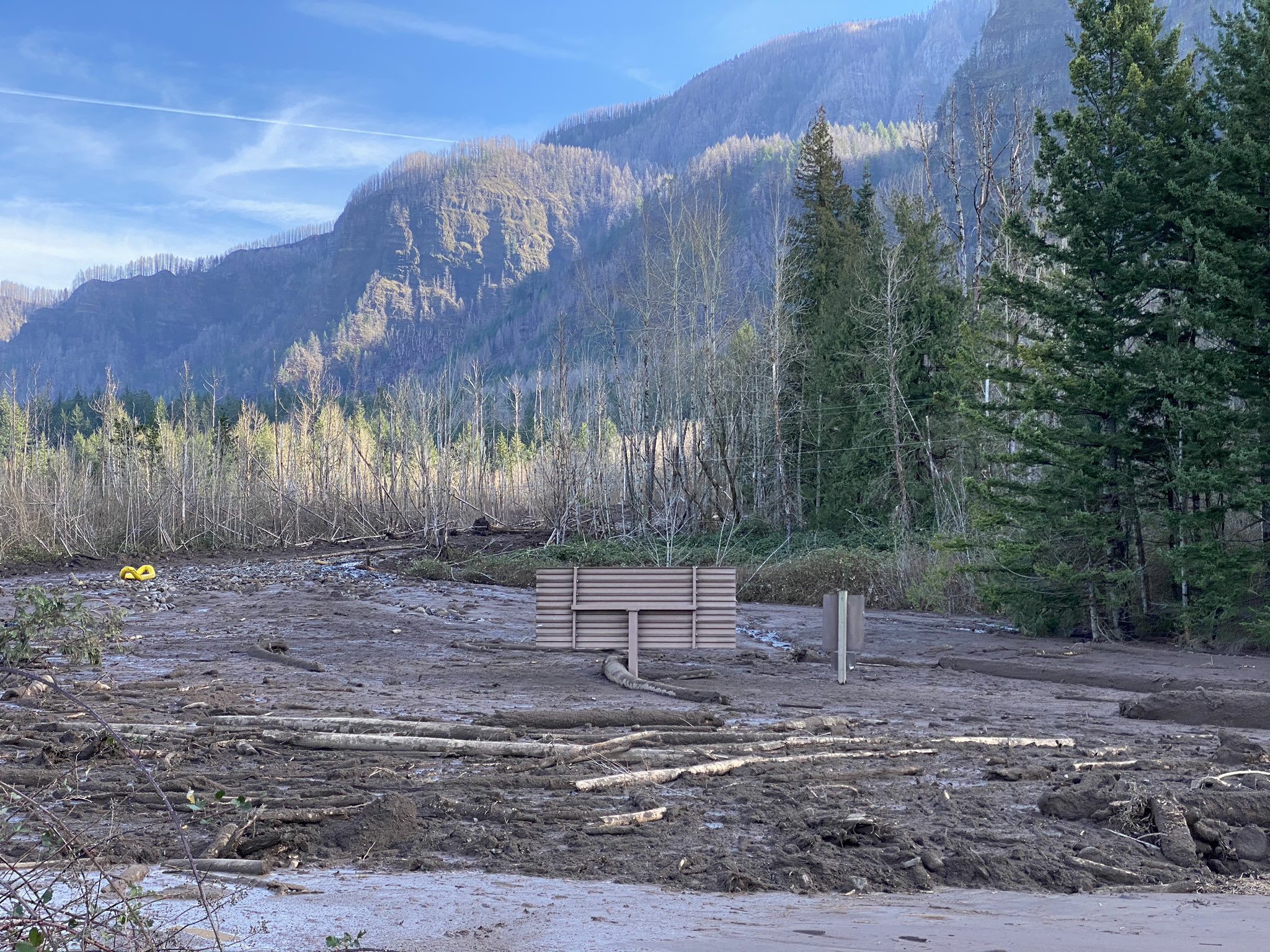 The fatal landslide in Dodson County, Oregon, which illustrates the need for the National Landslide Preparedness Act