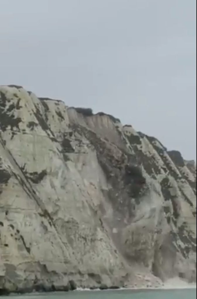 The White Cliffs of Dover chalk cliff collapse LaptrinhX / News