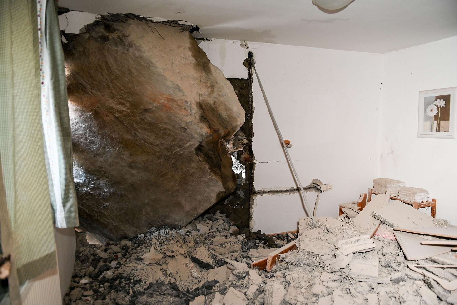 The interor of the house struck by the boulder in Neustift in Austria.