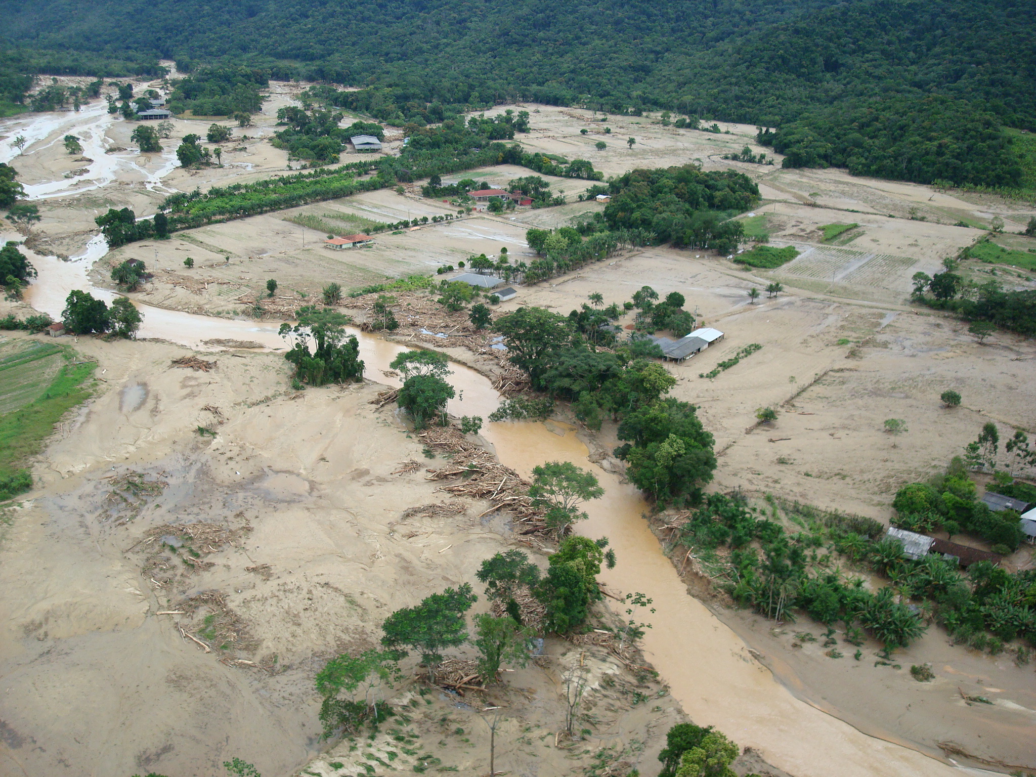 Downstream inundation and deposition damage caused by the March 2011 rainfall event at Antonina and Morretes in Brazil