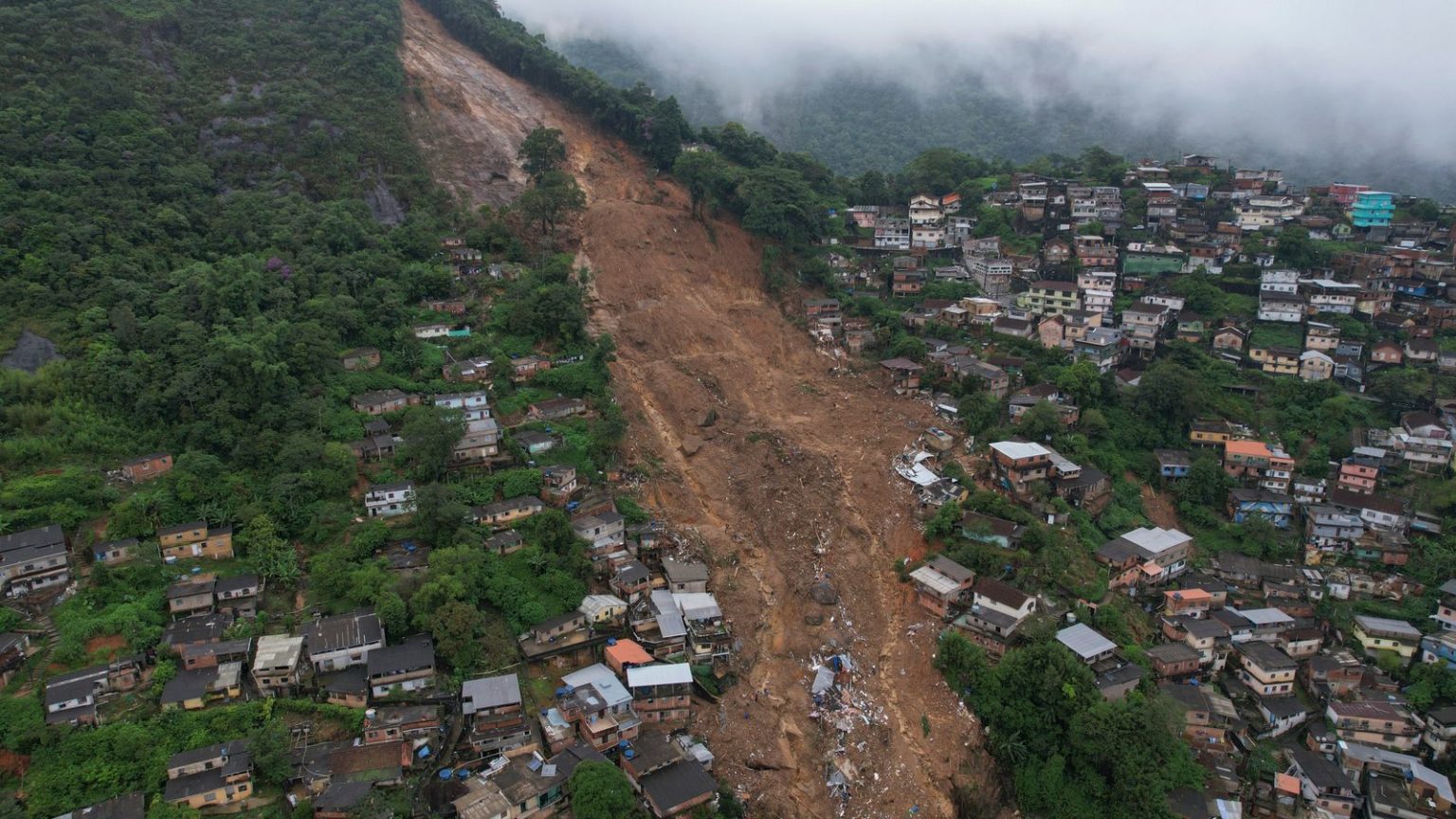 The very large urban landslide at Morro da Oficina in Petrópolis - The ...