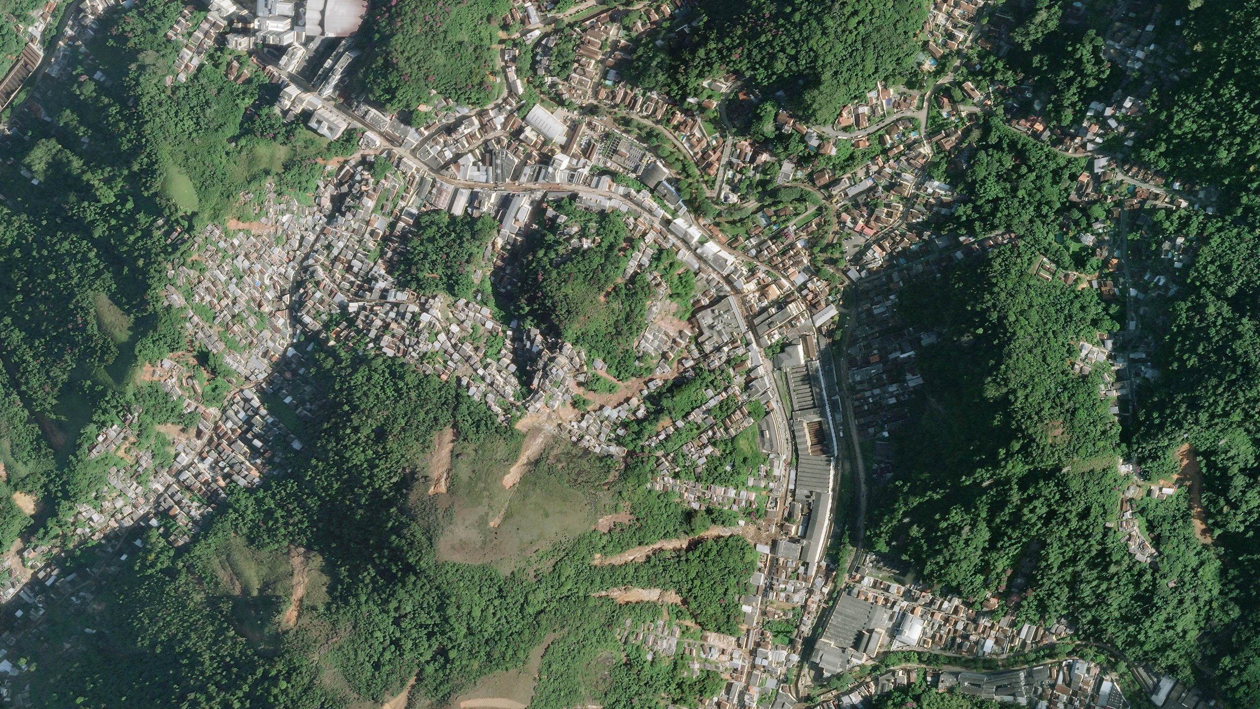 High resolution satellite images of the landslides in the north of the city of Petrópolis in Brazil.