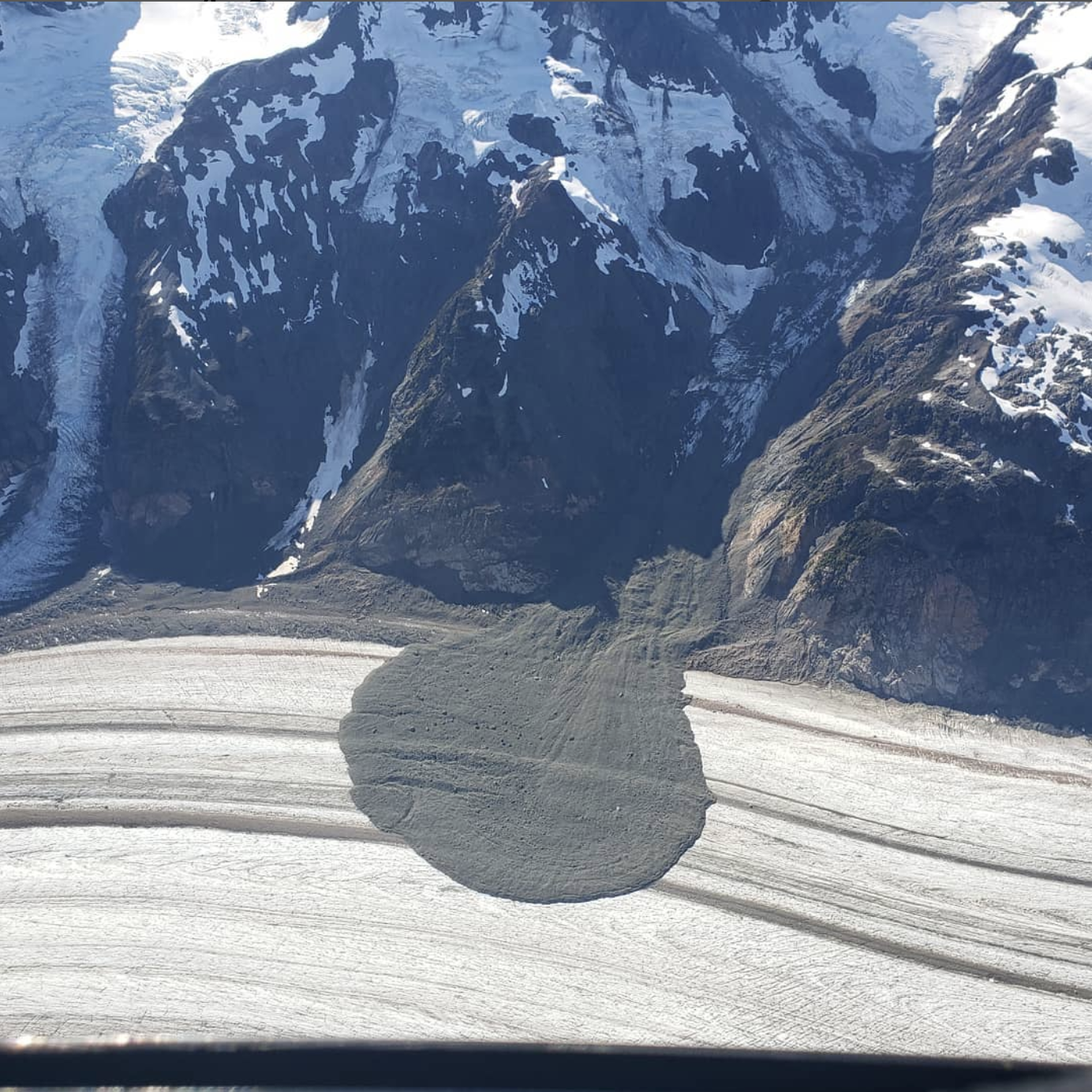 The 2020 rock avalanche onto the Scud Glacier in British Columbia.