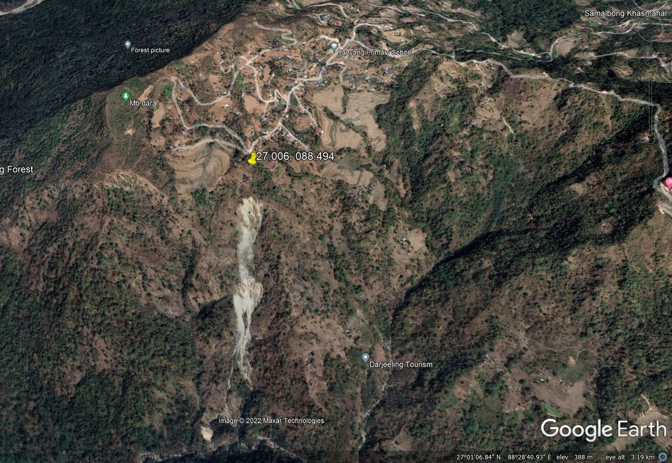 The landslide at Tanyang in northern India, as seen on Google Earth.