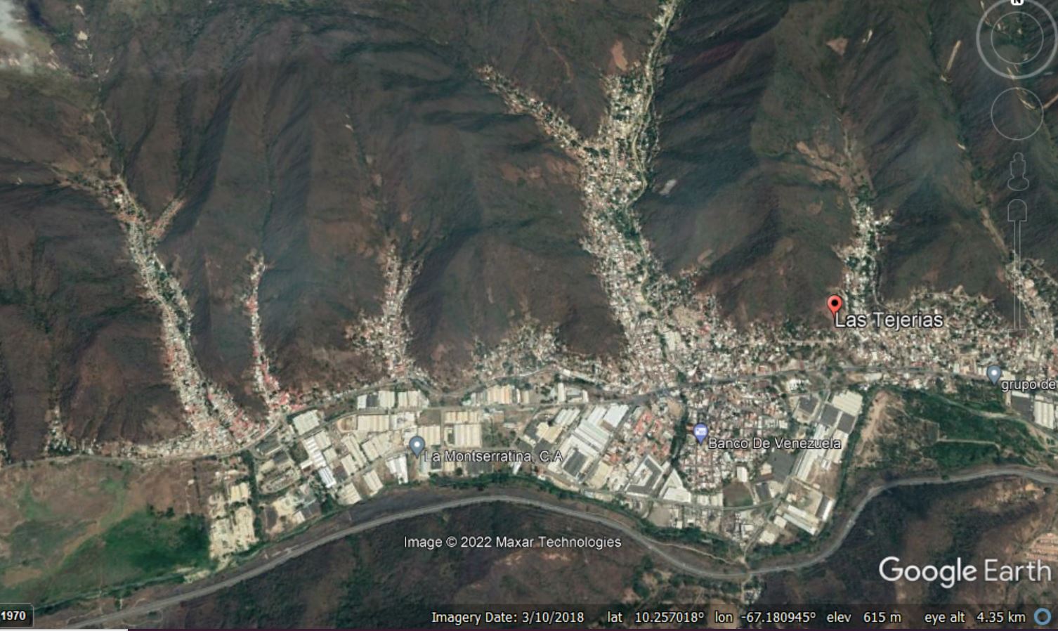 Google Earth view of the densely occupied channels within the town of Las Tejerías in Venezuela.