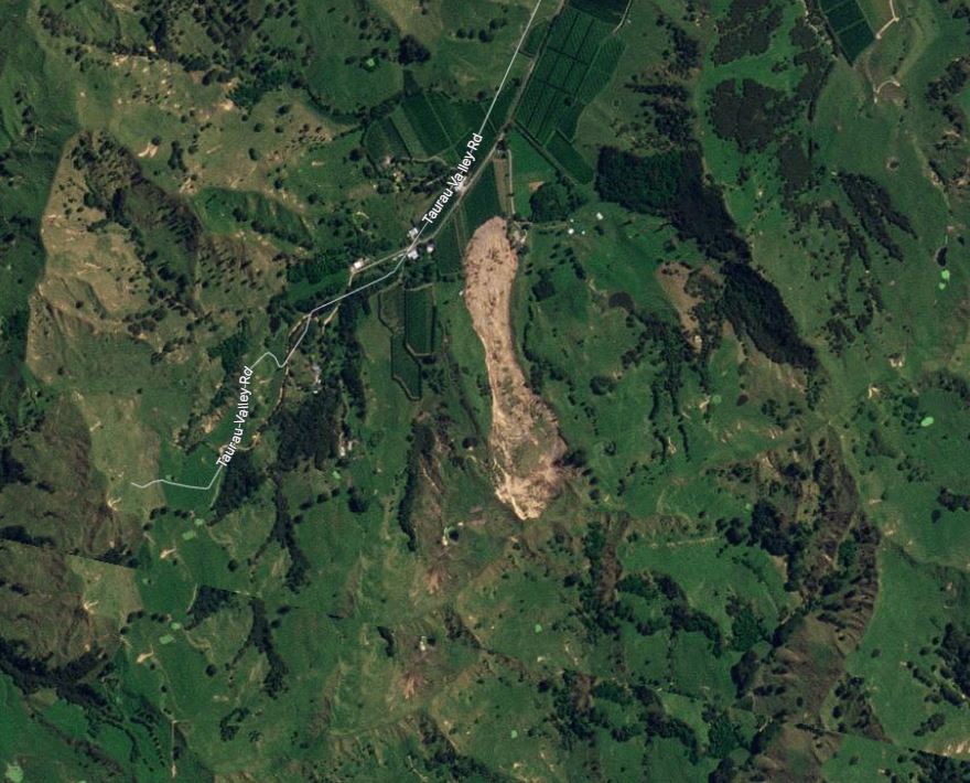 Satellite image showing the landslide at Manutuke. 