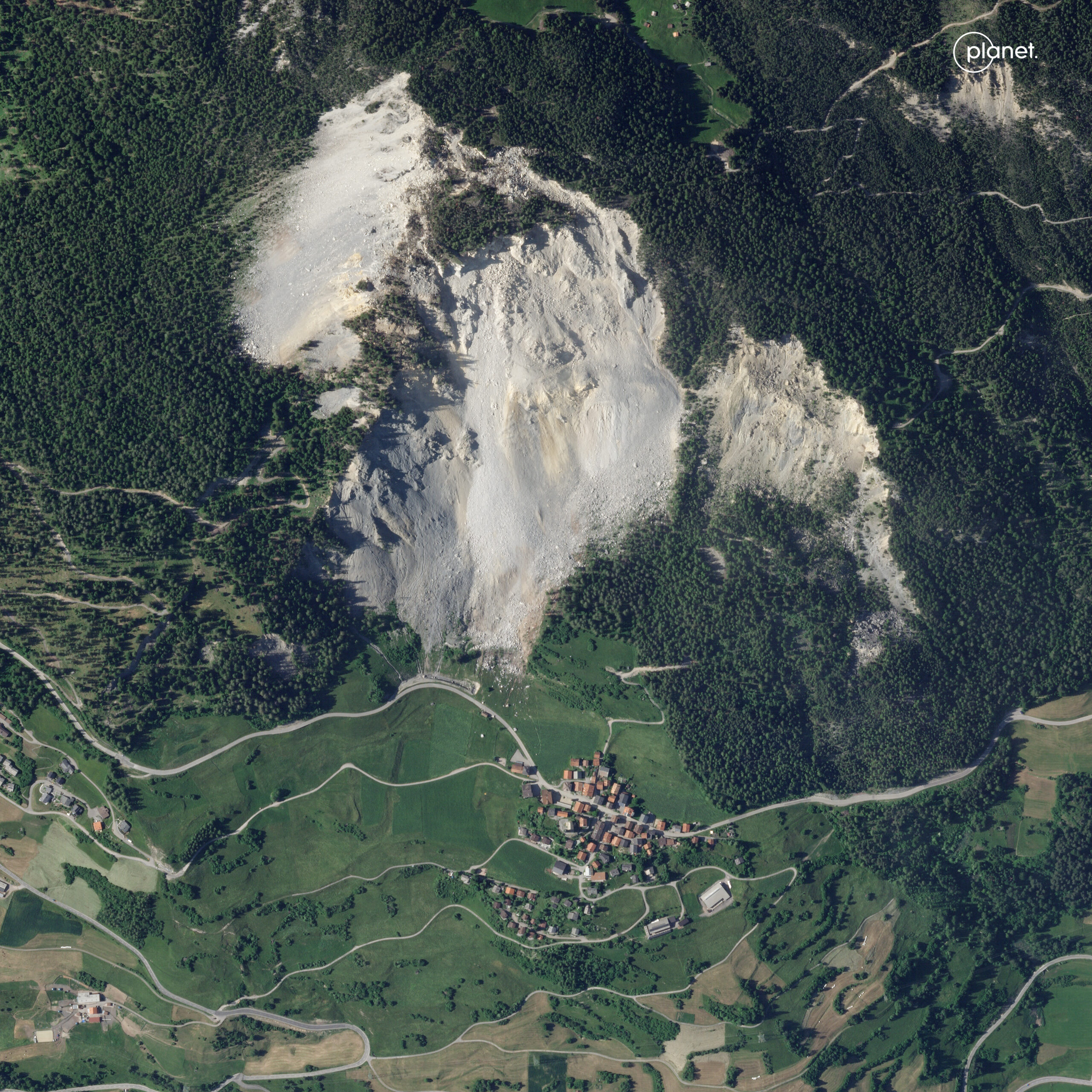 The site of the 15/16 June 2023 landslide, as captured by a high resolution Planet SkySat instrument.