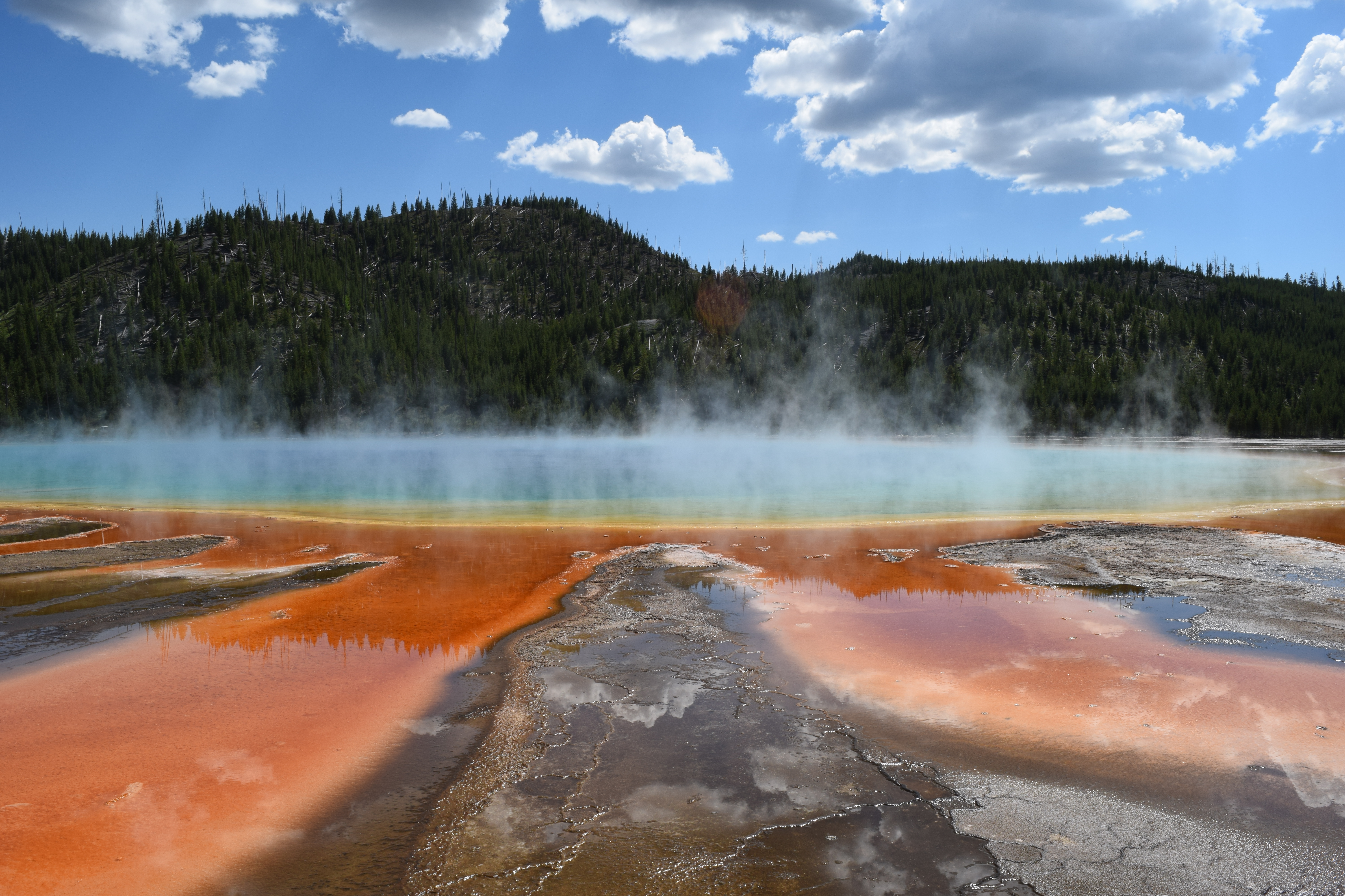 Yellowstone hot springs: Upsetting your color scale.
