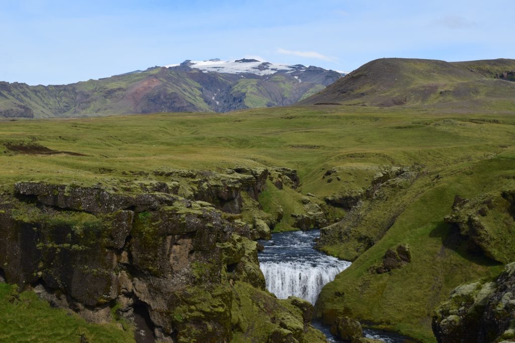 Hiking the ____ trail with Eyjafjallajökull in the distance