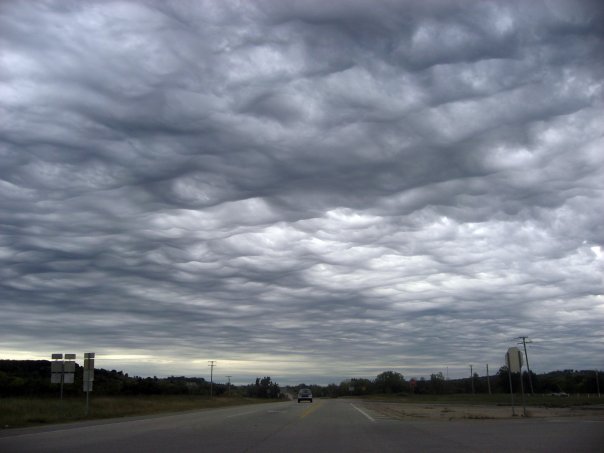 Asperatus cloud NW of Pawhuska Oklahoma on Wednesday. Dan's picture.