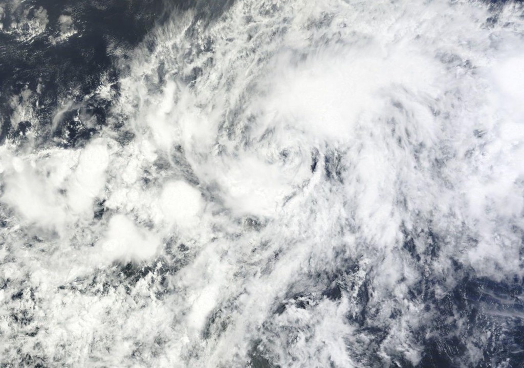 tropical storm Danny has en-trained some dry and dusty Saharan air and is looking rather puny tonight.