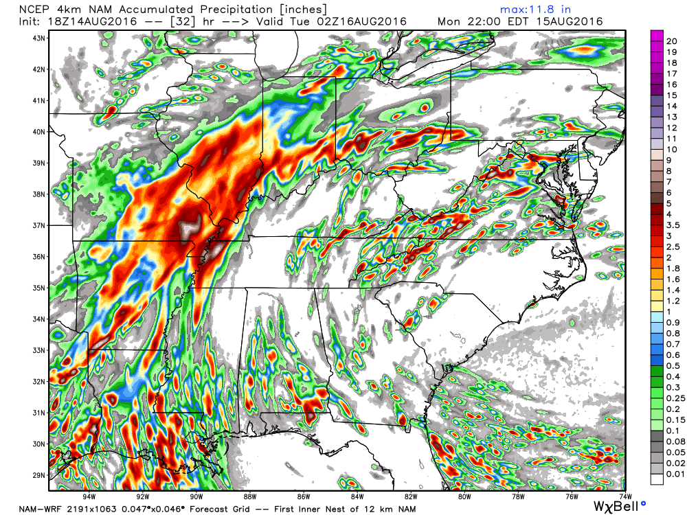 NOAA 4KM WRF model showing extreme rainfall over the next 30 hours in Miss. and Illinois.